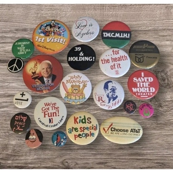 Other - 21 Pinbacks Novelty Disney World 1st Visit Veteran For McCain Buttons Badges Vtg